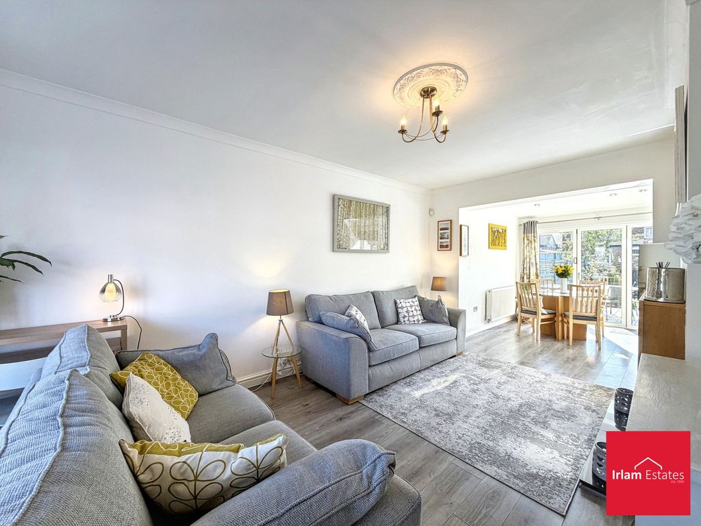 Property photo 2 of 23