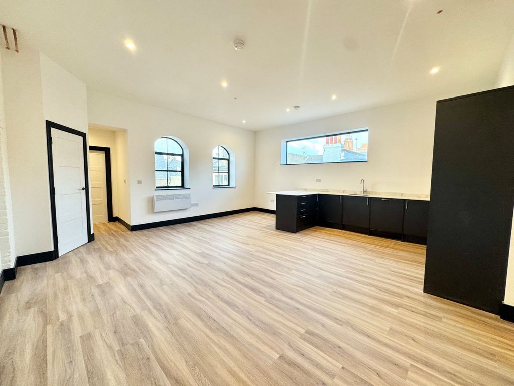 Property photo 1 of 7 Picture 1