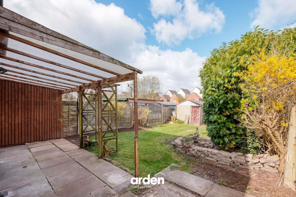 Property photo 2 of 12
