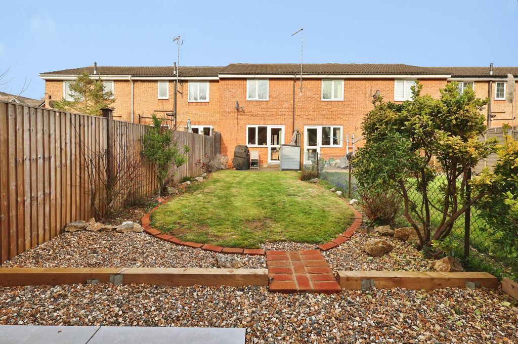 Property photo 1 of 29