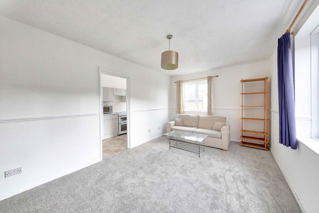 Property photo 2 of 4