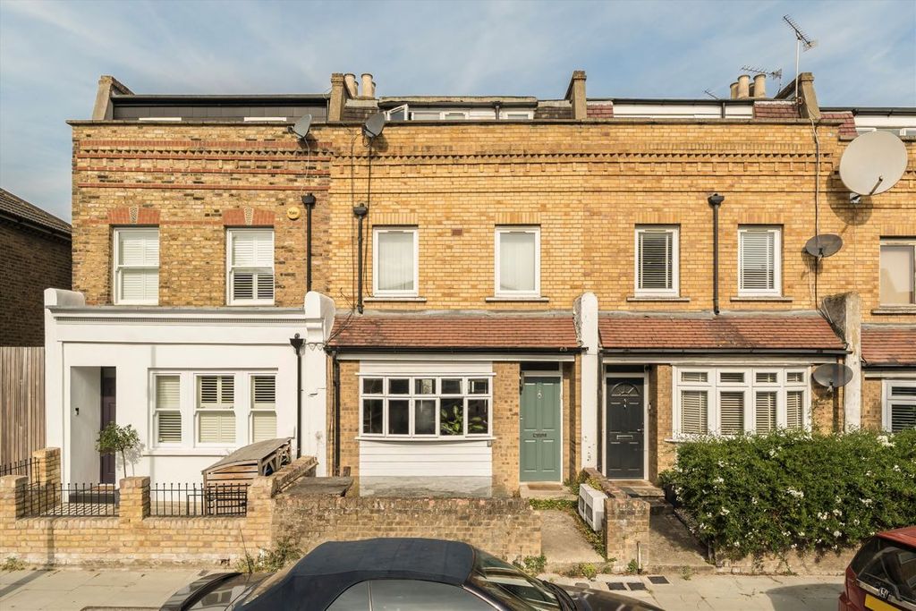 Property photo 1 of 5