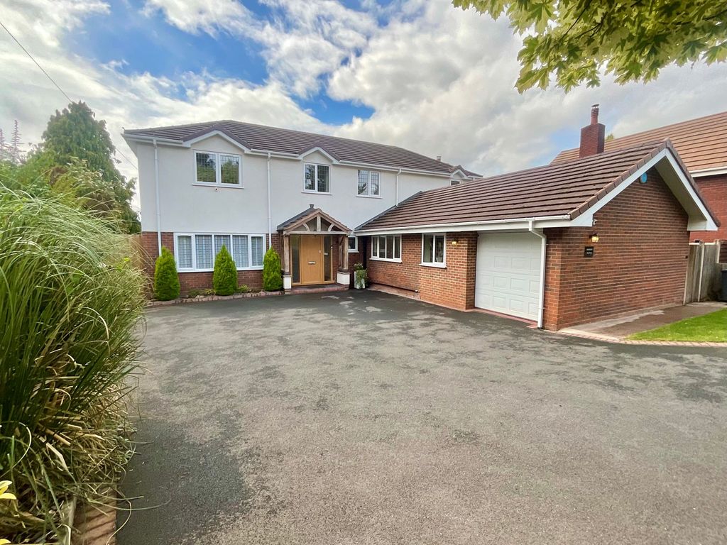 Property photo 1 of 35