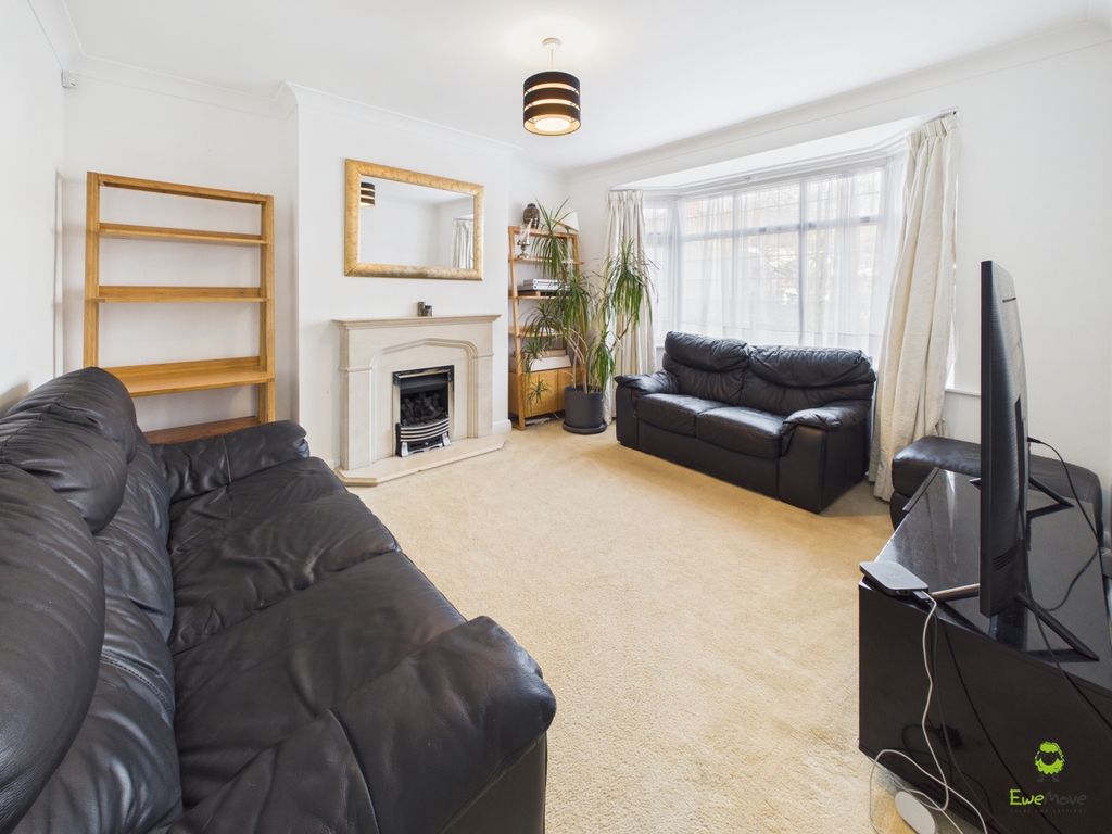 Property photo 3 of 25 Presented By Clinton At Ewemove Bexleyheath And Da