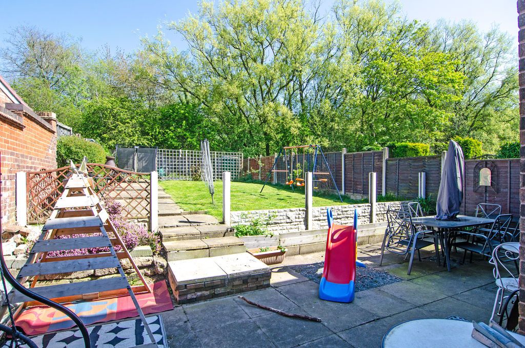 Property photo 2 of 16 Photo 14