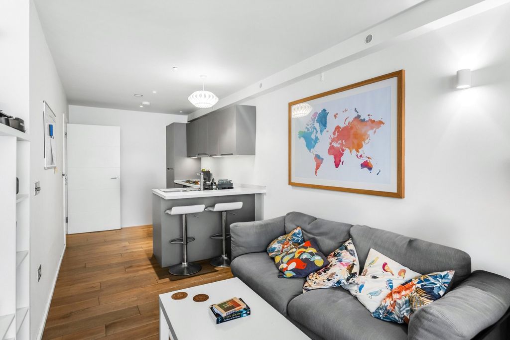 Property photo 3 of 8 Picture No. 07