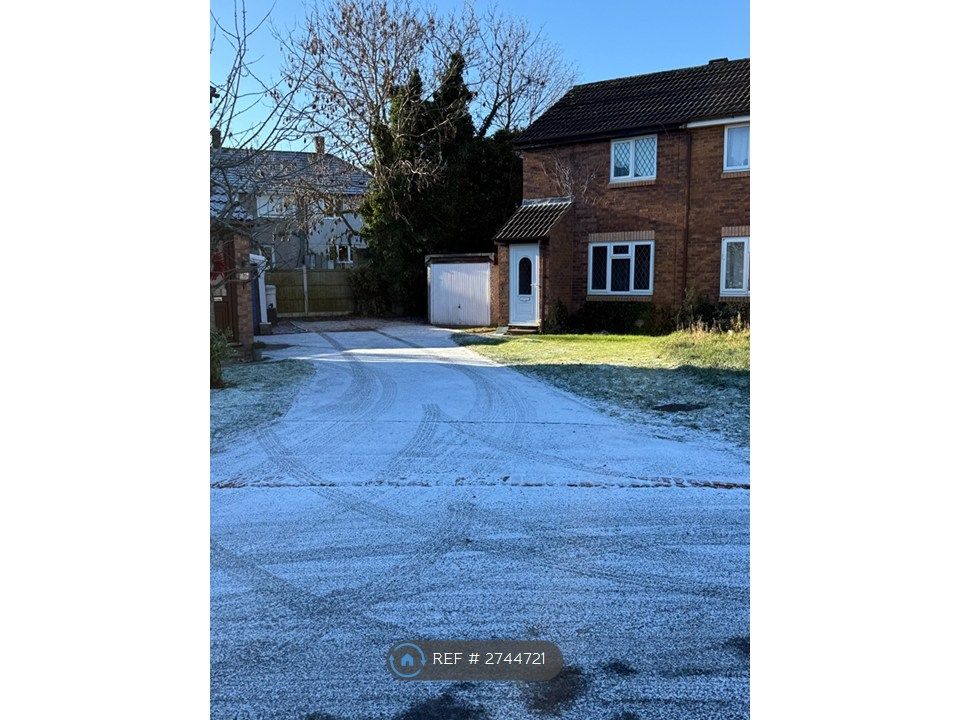 Property photo 2 of 21