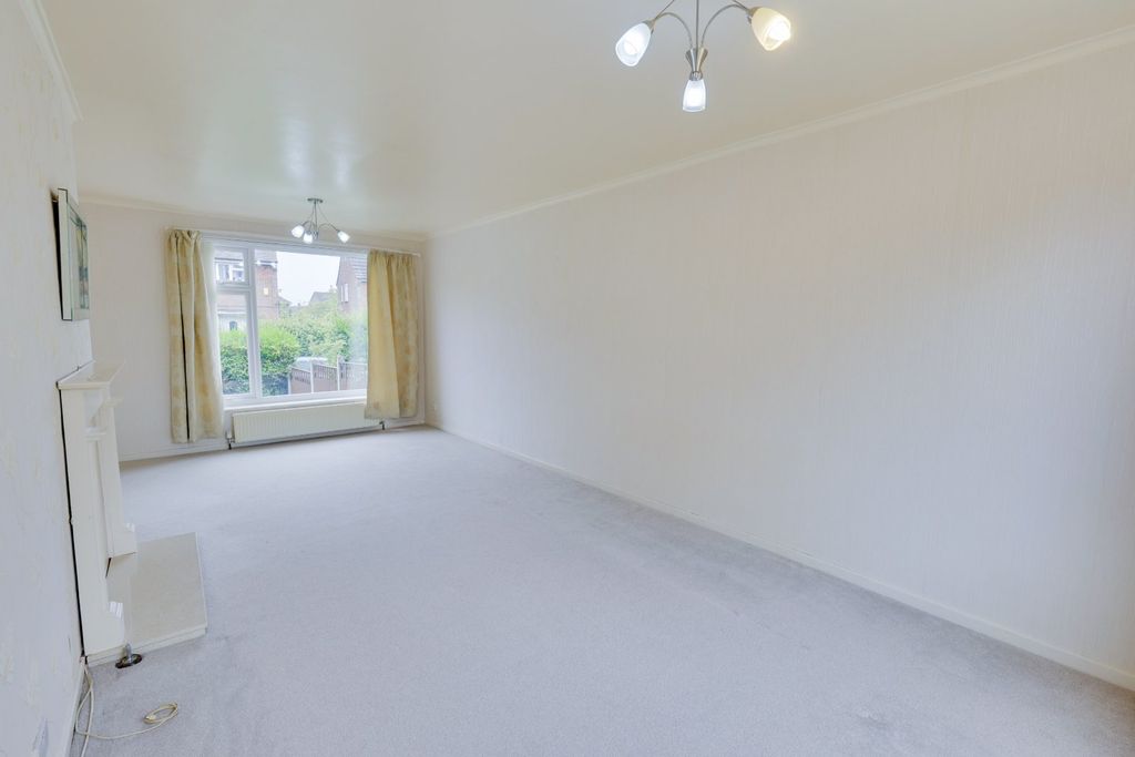 Property photo 2 of 15 Picture No. 19