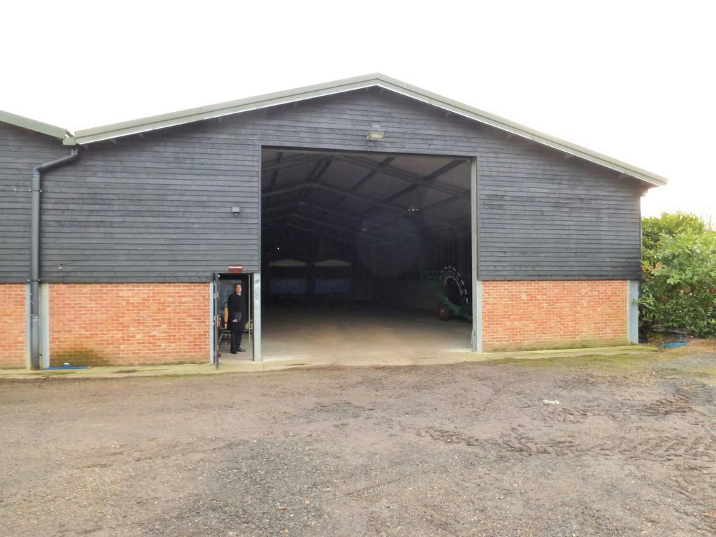 Property photo 2 of 4 The Straw Barn External.Jpg