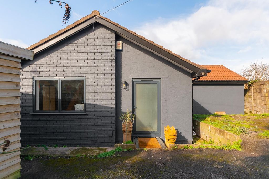 Property photo 2 of 41 4O8Rse - External I.Jpg
