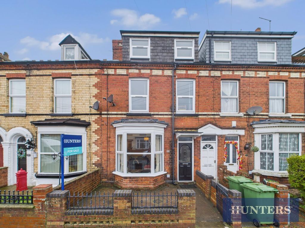 Property photo 1 of 19 Front (Exterior)