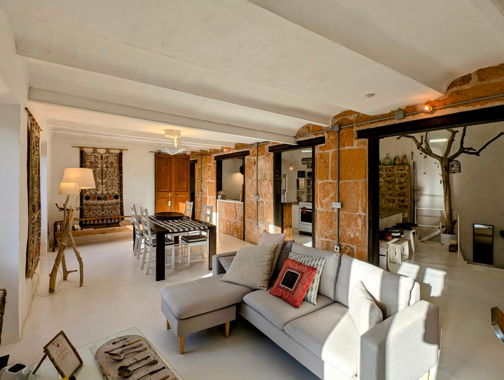 Property photo 1 of 11 Pxl_20241213_090920999~2.Jpg