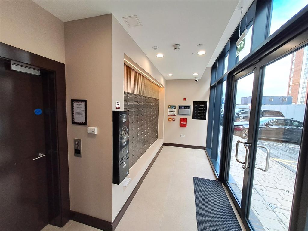 Property photo 2 of 14 Use - Communal.Jpg