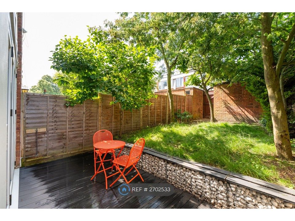 Property photo 3 of 26