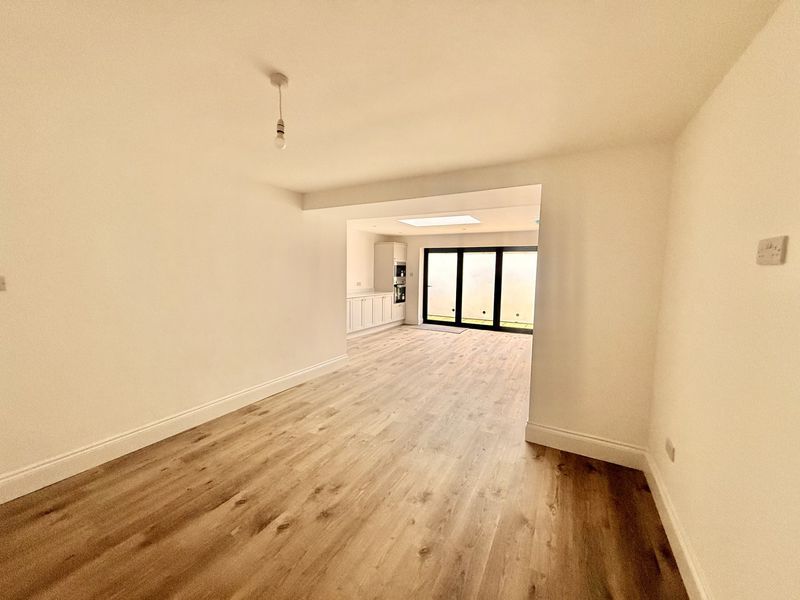 Property photo 3 of 16 Photo 15