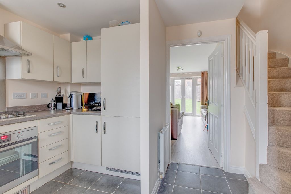 Property photo 3 of 14 Picture No. 15