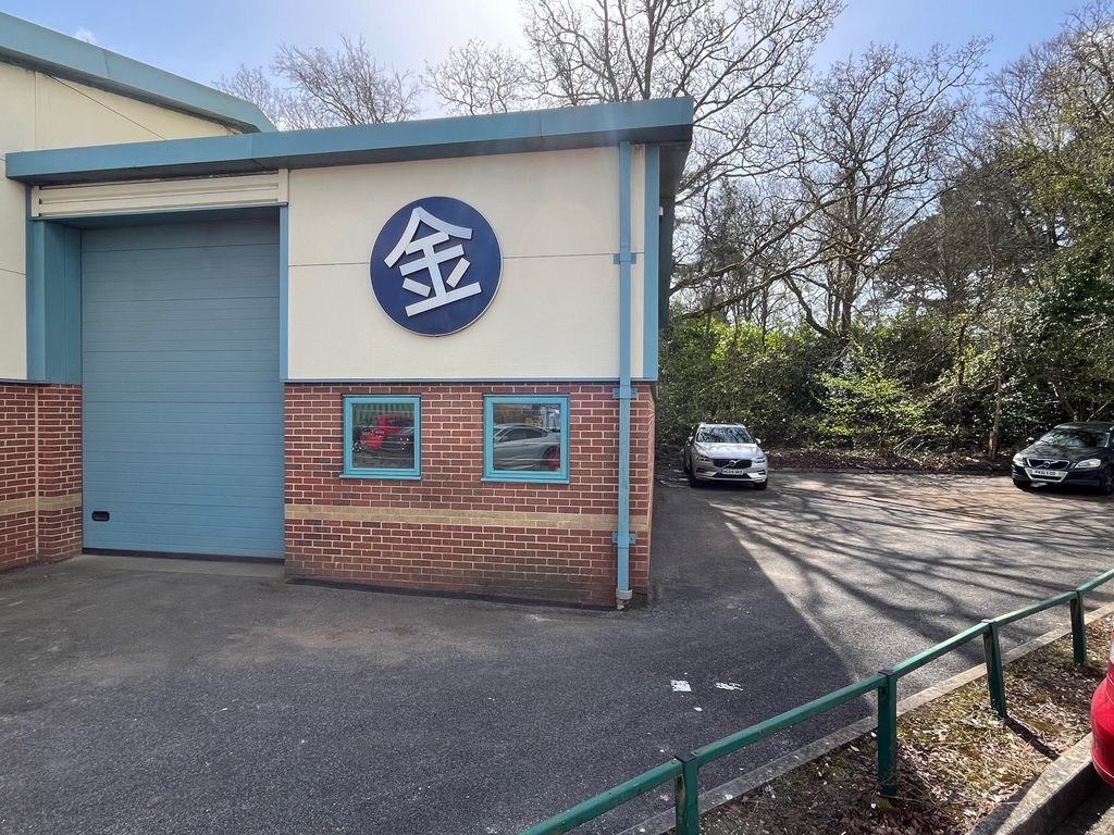 Property photo 2 of 7