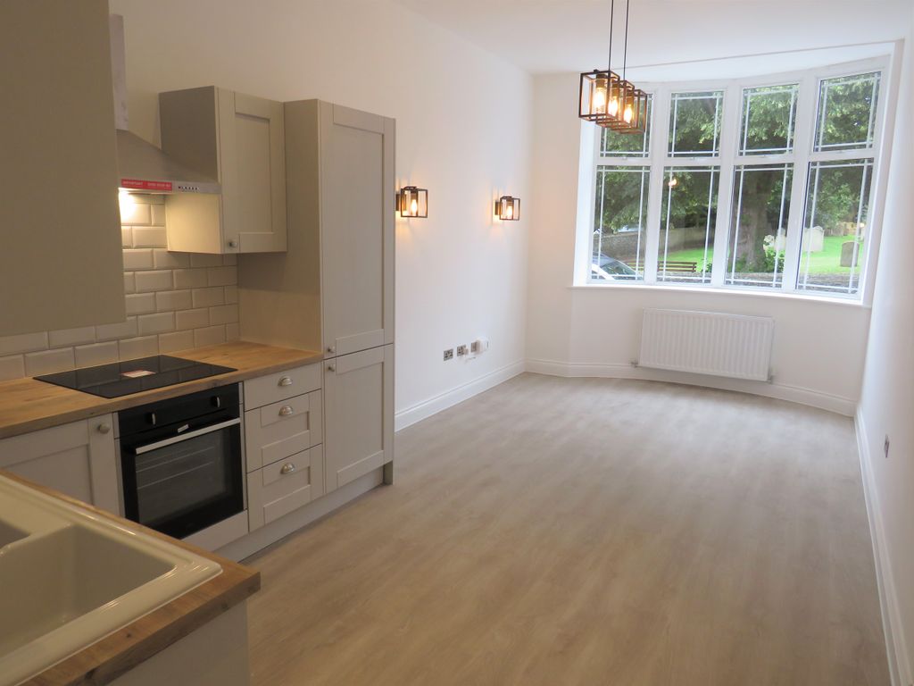 Property photo 2 of 8 View