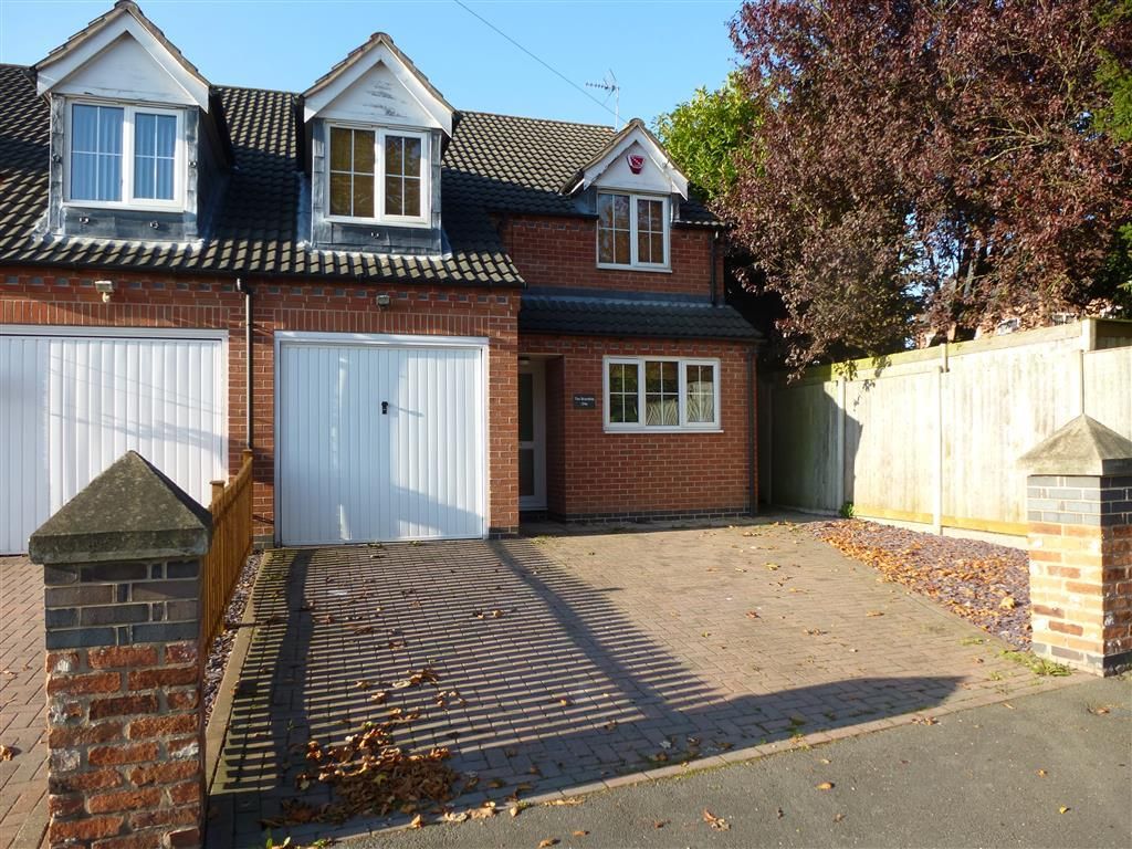 Property photo 1 of 8 Front