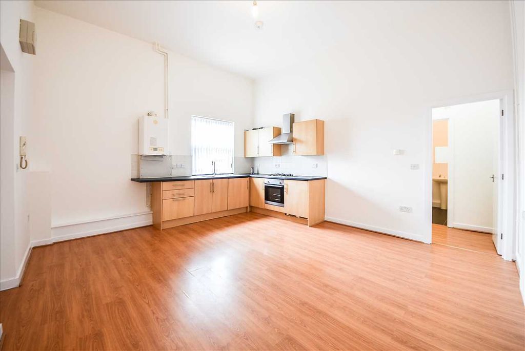 Property photo 2 of 5