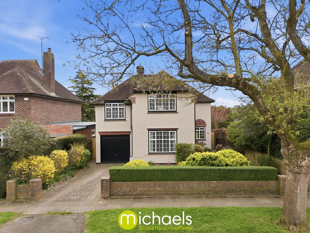 Property photo 1 of 32