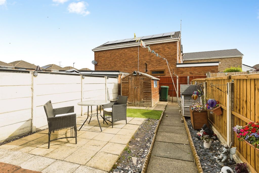 Property photo 3 of 17