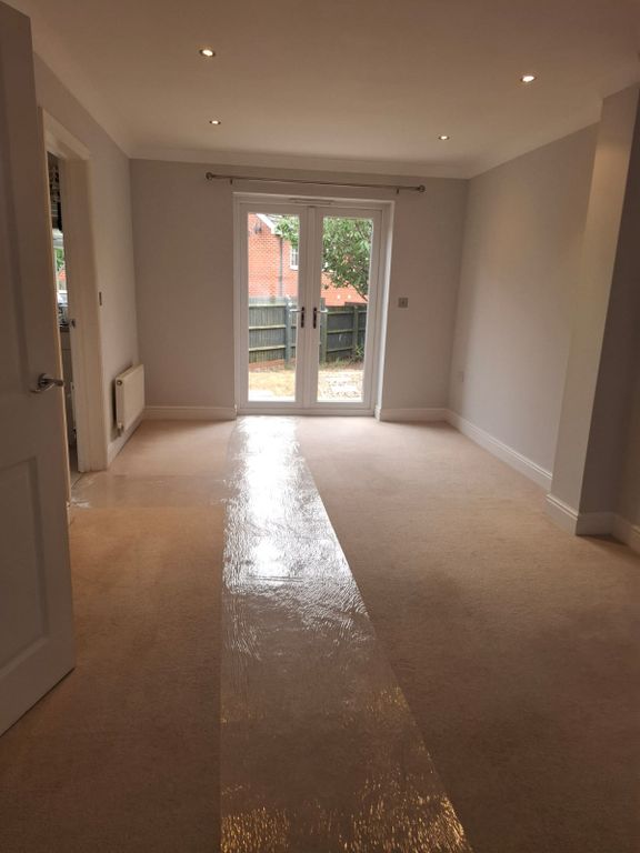 Property photo 3 of 23