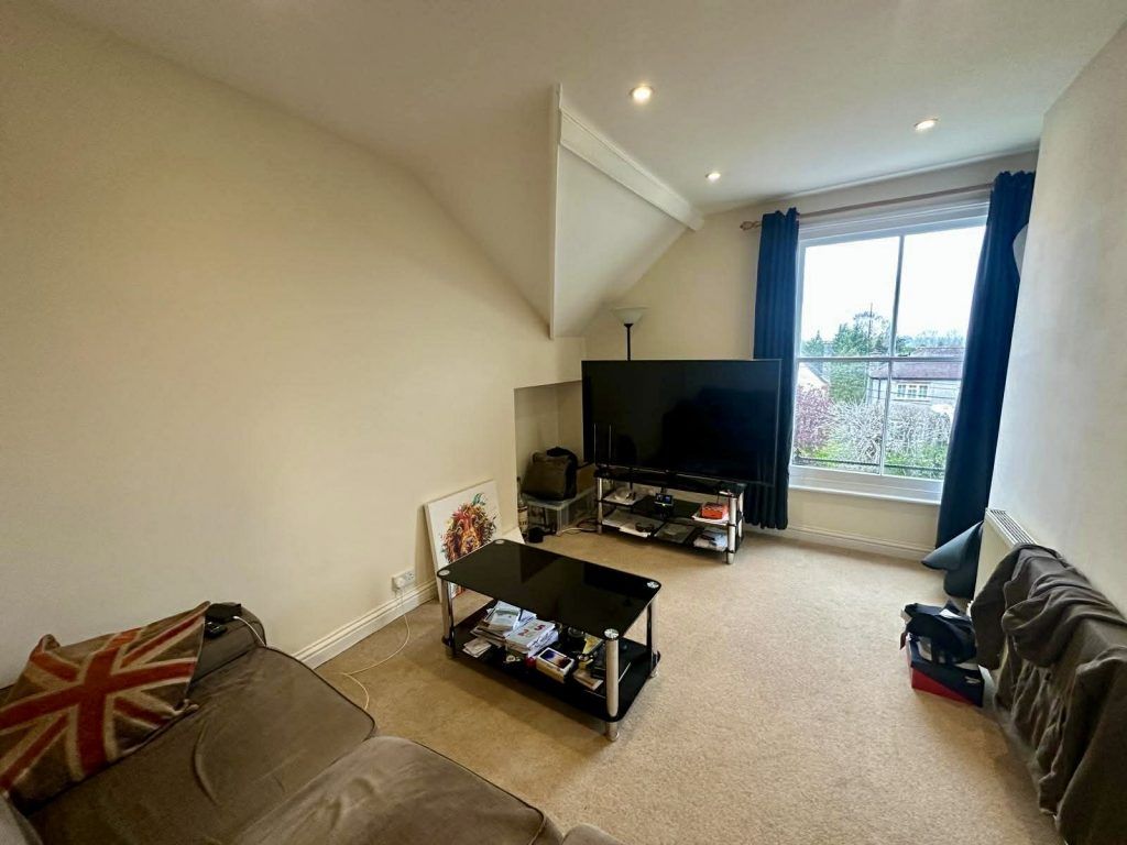 Property photo 2 of 7