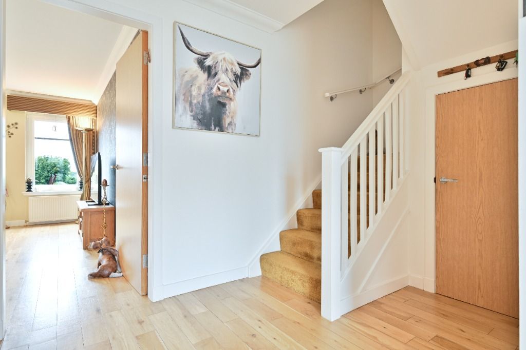 Property photo 2 of 38