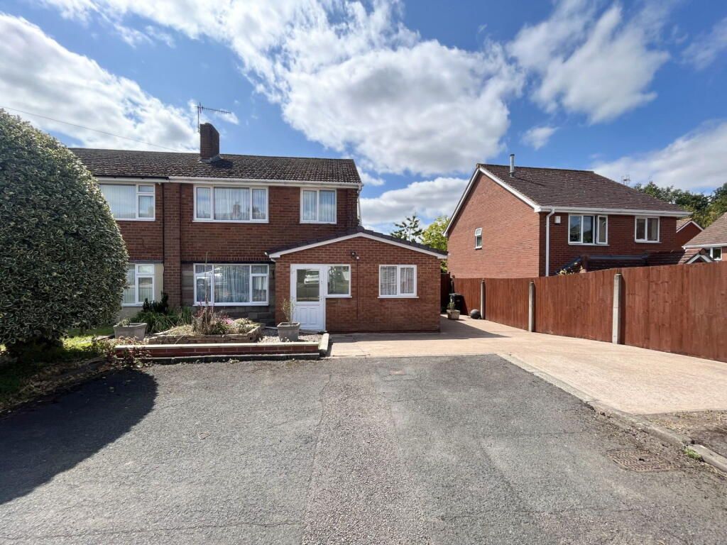 Property photo 1 of 28