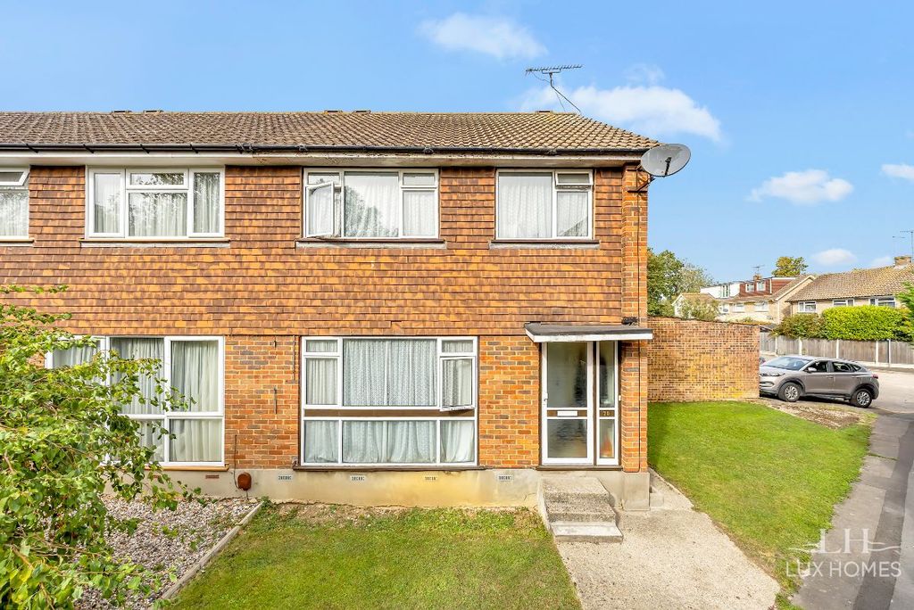 Property photo 1 of 17