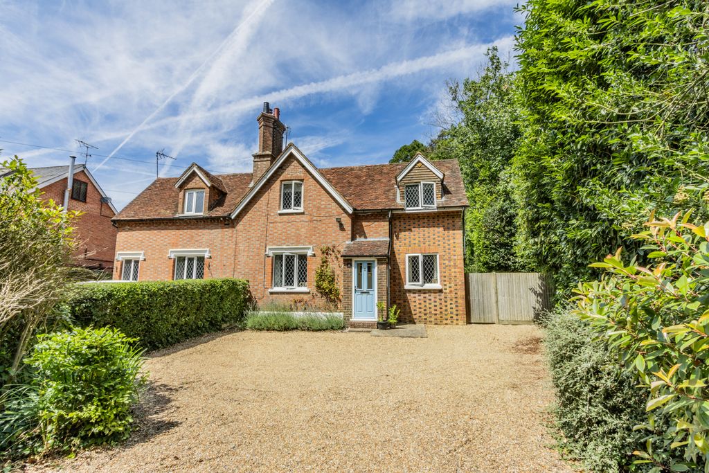 Property photo 1 of 12 Img_2034
