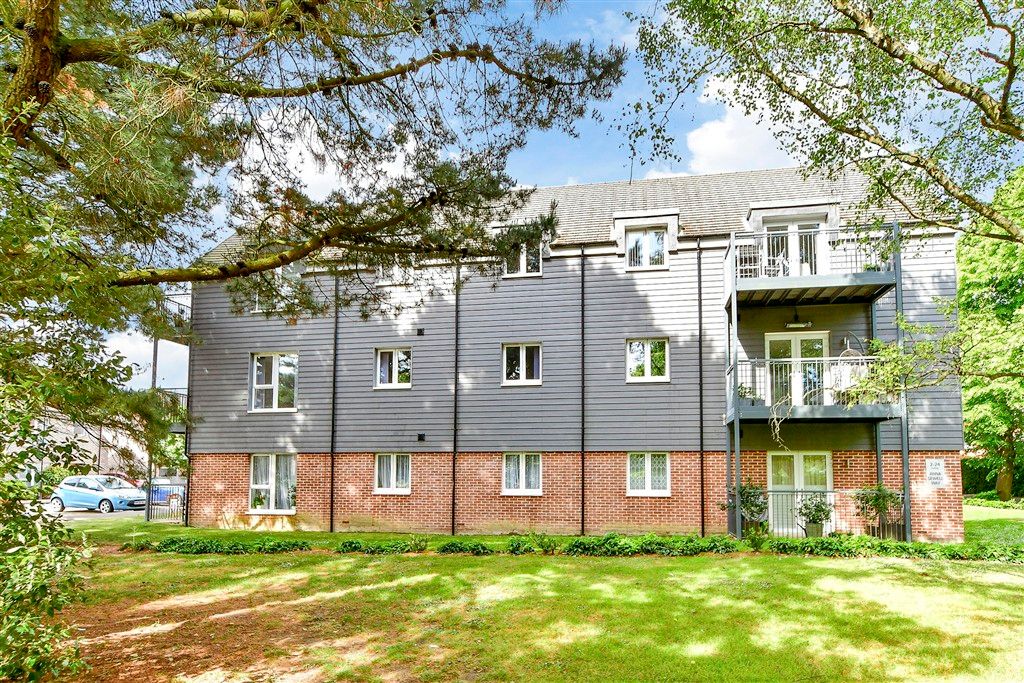 Property photo 2 of 9 External (Web)