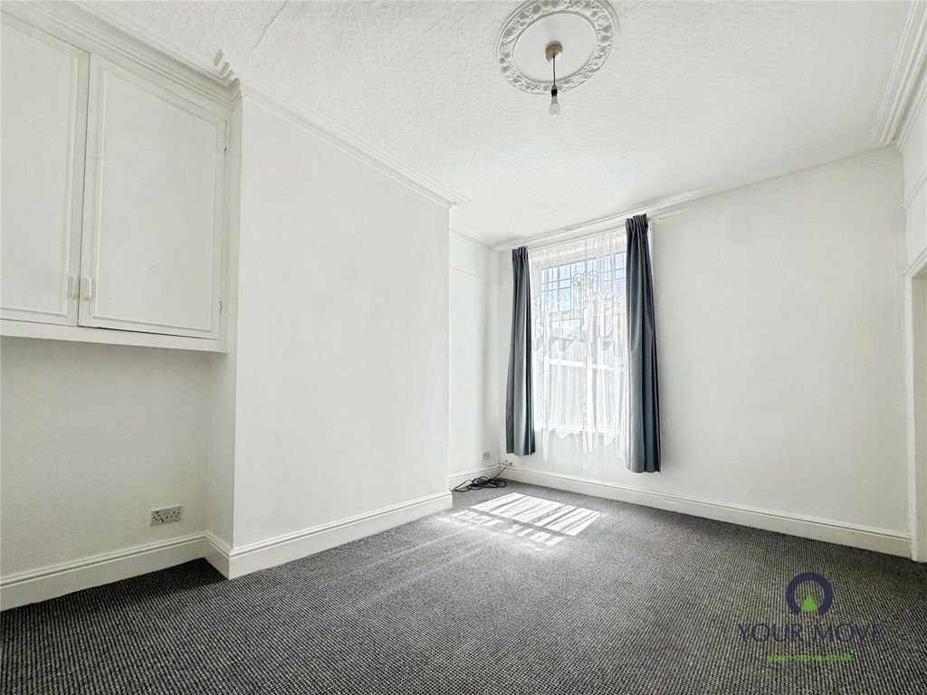 Property photo 3 of 11 Picture No. 04