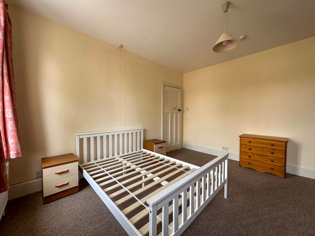 Property photo 3 of 18 Bedroom 1