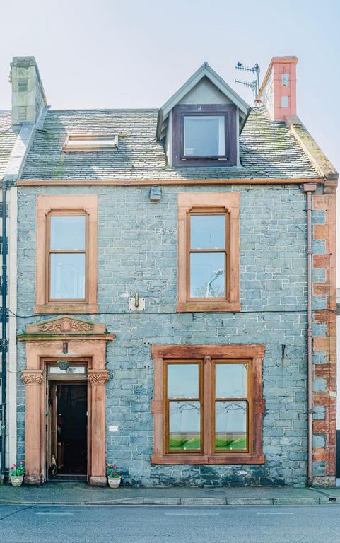 Property photo 1 of 36