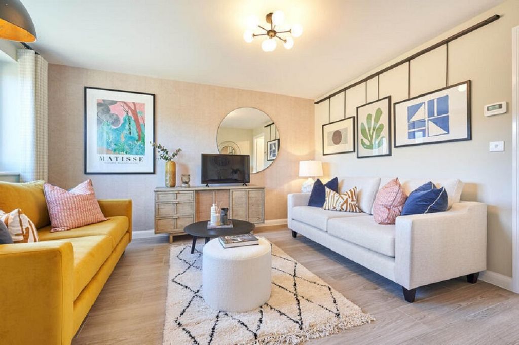 Property photo 2 of 7