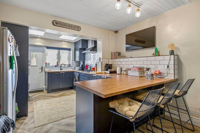 Property photo 2 of 30 Kitchen Diner