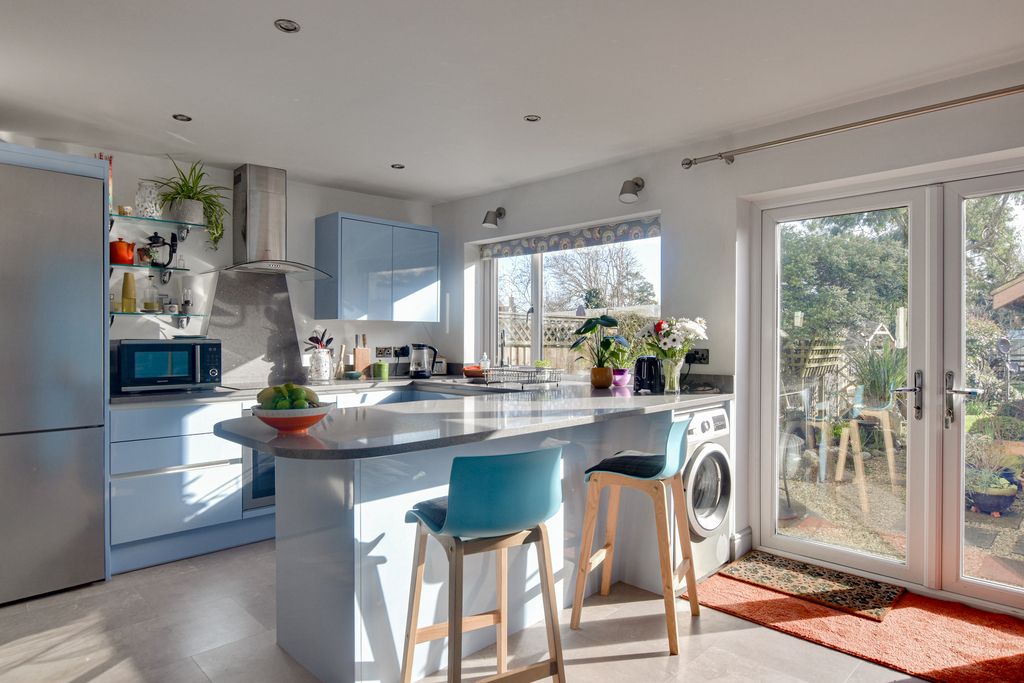 Property photo 2 of 36 Dsc_0070-Dsc_0072