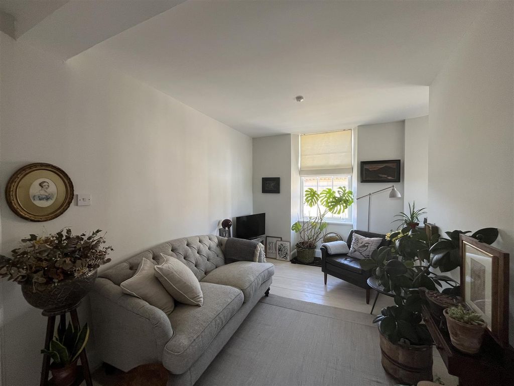 Property photo 2 of 15 2.Jpg