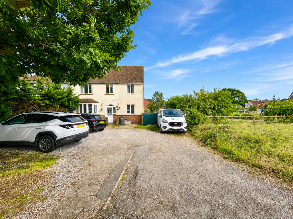 Property photo 1 of 30
