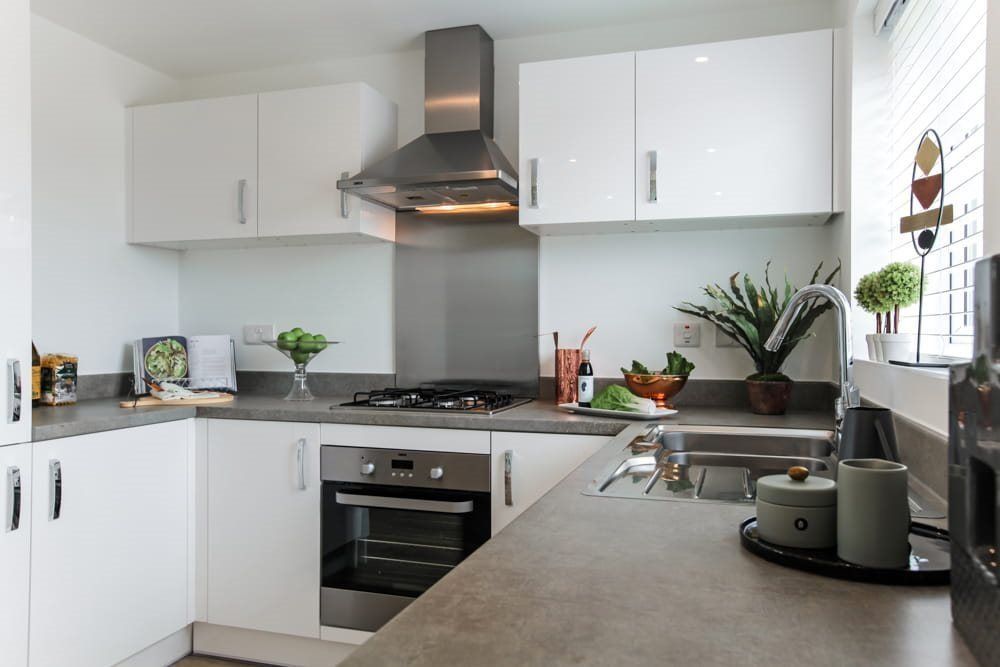 Property photo 3 of 9 Kitchen