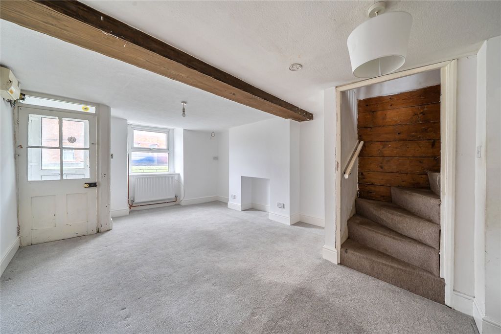 Property photo 2 of 16 Picture No. 02