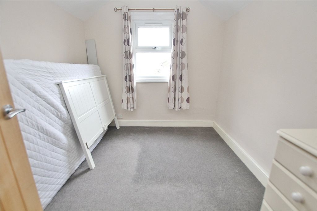 Property photo 3 of 7 Picture No. 11