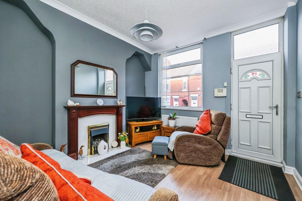 Property photo 2 of 15