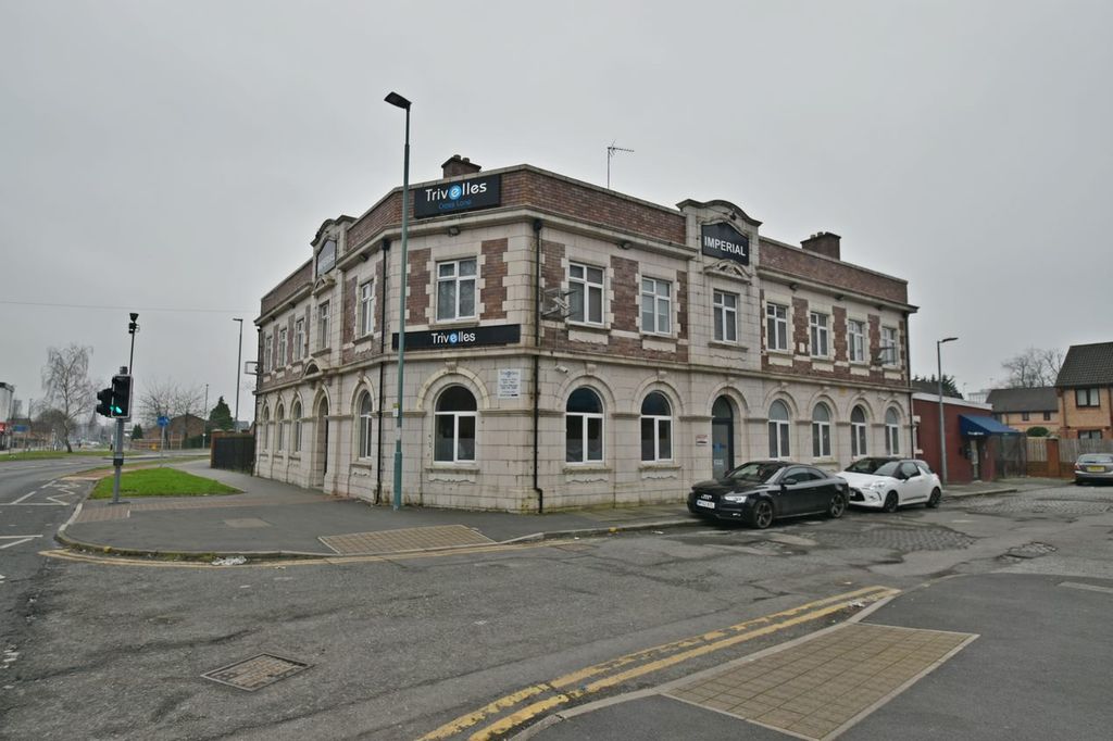 Property photo 2 of 7