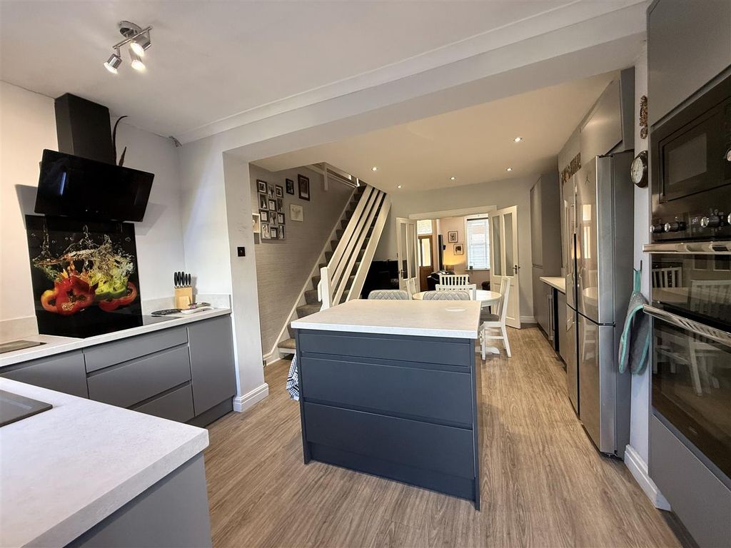 Property photo 2 of 14 Fullsizerender.Jpeg