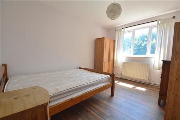 Property photo 3 of 6 Picture 3