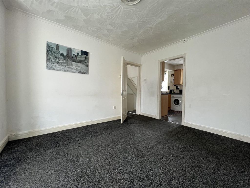 Property photo 3 of 25 Img_1335.Jpg