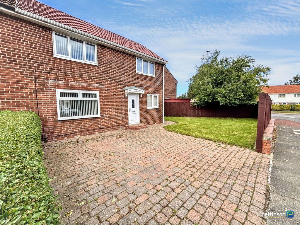 Property photo 1 of 23